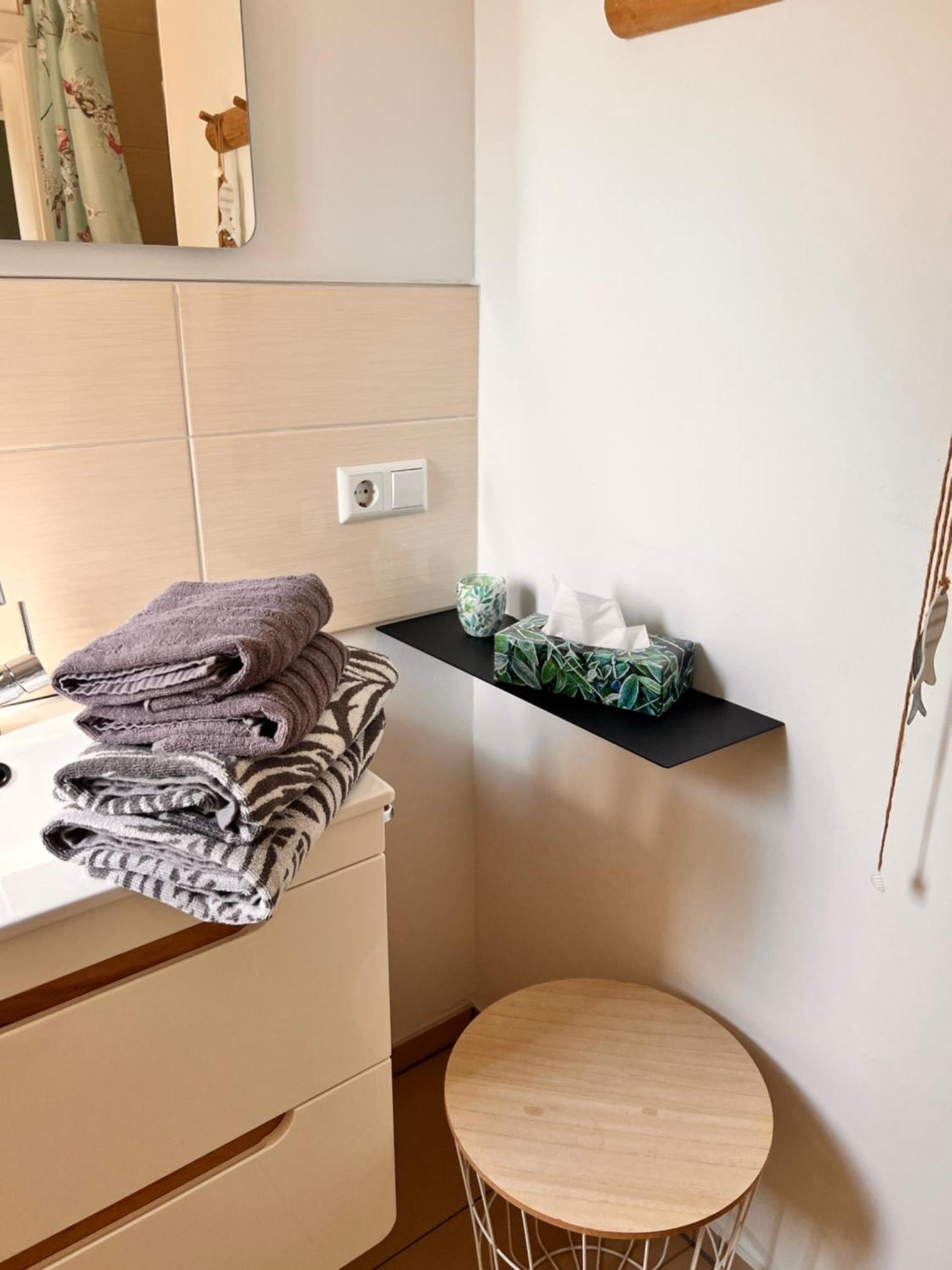 Beehome ออยส์เคียร์เชิน ภายนอก รูปภาพ